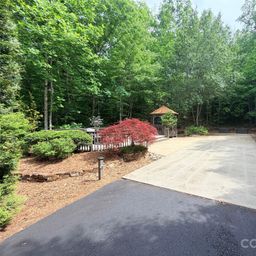 104 Willis Way
