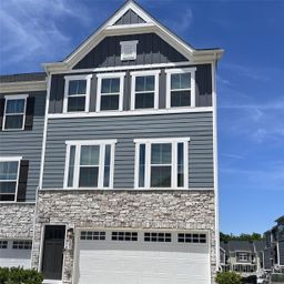 921 Portrush Lane