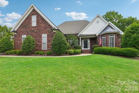 8576 Cabot Court sold home in Clare Haven, Harrisburg, NC