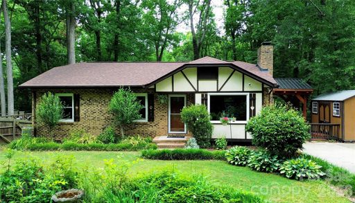 313 E Church Street sold home in Craig Heights, Stanley, NC