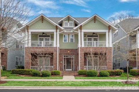 2151 Mcclintock Road pending home in Midwood, Charlotte, NC