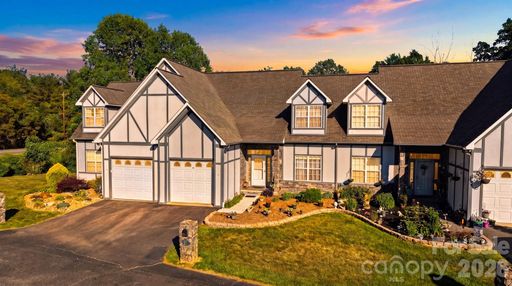 19 Heron Cove Loop