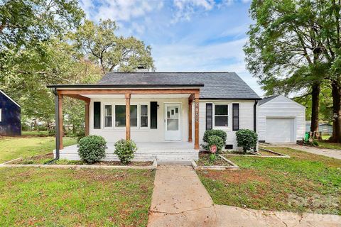 5726 Oak Drive