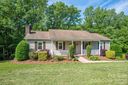 6097 Tuckborough Road sold home in Hickory, SC