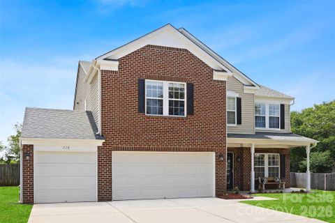 Homes in Longlea Estates, Clover