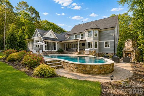 18616 Maplecroft Lake Lane pending home in River Run, Davidson, NC