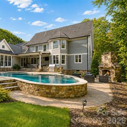 18616 Maplecroft Lake Lane