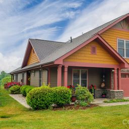 3 Holland Mountain View