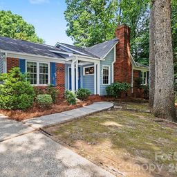 8207 White Horse Lane