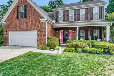 11718 Planters Estates Drive active home in Planters Walk, Charlotte, NC