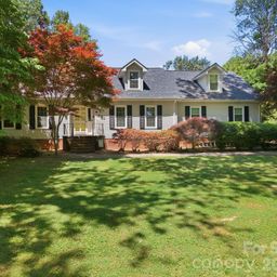 502 Camelot Drive