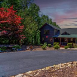 389 Woodgate Drive