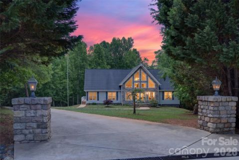 2977 Cabin Creek Drive
