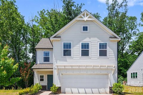 2501 Andes Drive active home in Marthas Ridge, Statesville, NC