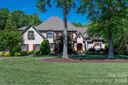 8905 Whirlaway Lane sold home in Waxhaw, SC