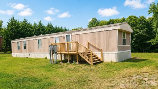 6503 Highway 97 Road