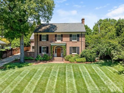 714 Edgehill Road pending home in Myers Park, Charlotte, NC