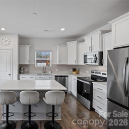 2502 Waverly Drive