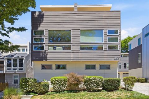 918 Greenleaf Avenue active home in Third Ward, Charlotte, NC