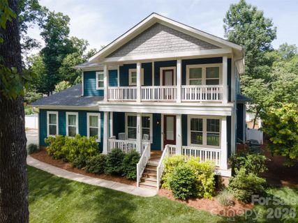 205 Sherwood Drive sold home in Sherwood Forest, Huntersville, NC