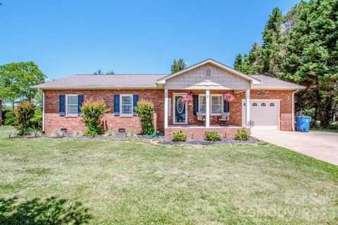 2426 Ashford Drive