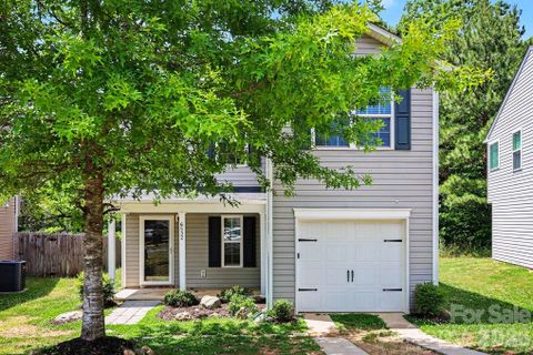 Homes in Pennacook, Charlotte