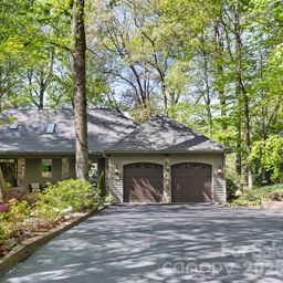 21 Laurel Wood Court