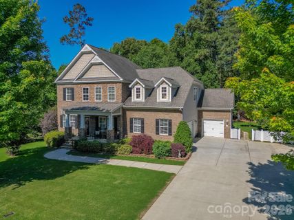2015 Madeira Circle pending home in Tuscany, Waxhaw, NC