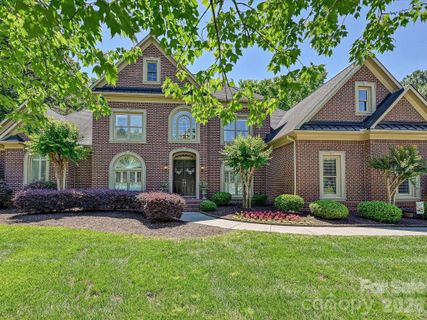 17146 Harcombe Drive sold home in Bridgehampton, Charlotte, NC