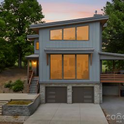 22 Lara Drive