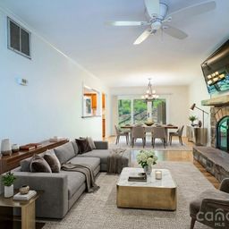 12 Pebble Creek Drive