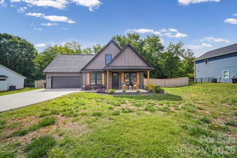 Homes in Hawthorne Commons, Albemarle