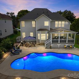 15432 Saxon Trace Court
