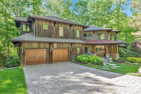 355 Oakley Green None active home in Yonahlossee, Boone, NC