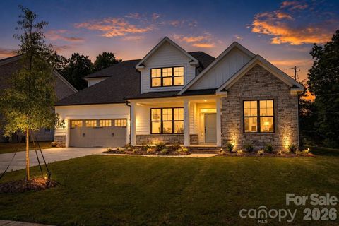 Homes in Ardley, Mint Hill