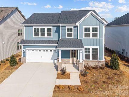 741 Sirius Lane pending home in Lakeside Glen, York, SC