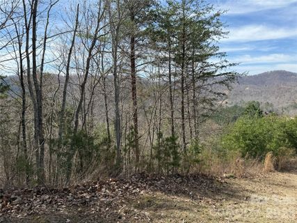 Lot 165 Pinegrove Drive pending home in South Mountain Peaks, Bostic, NC