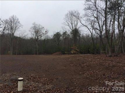 A home in Park Forest, Kings Mountain