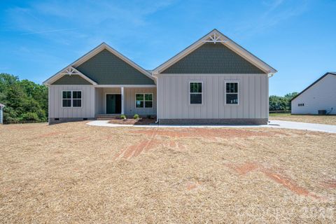 1343 Zeb Haynes Road