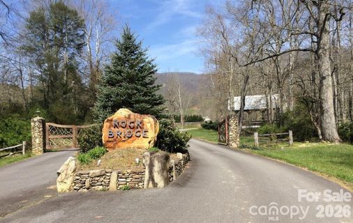 Lot 18 Covered Bridge Trail