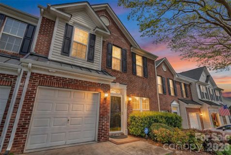 1802 Robinwood Village Drive