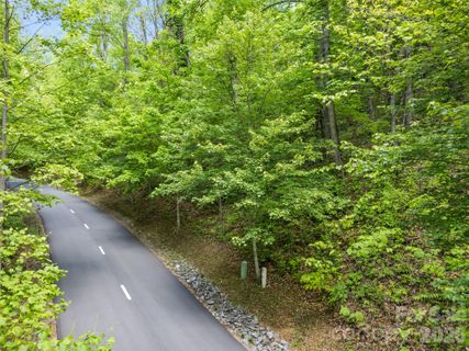 0000 Presidential Drive active home in Crestview Pointe, Waynesville, NC