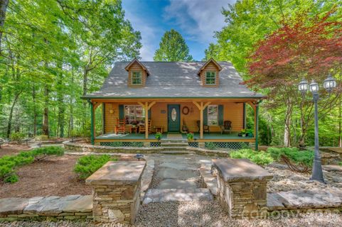 512 Indian Forest Drive