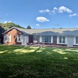 5500 Saddlewood Lane