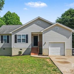 5463 Realtree Lane