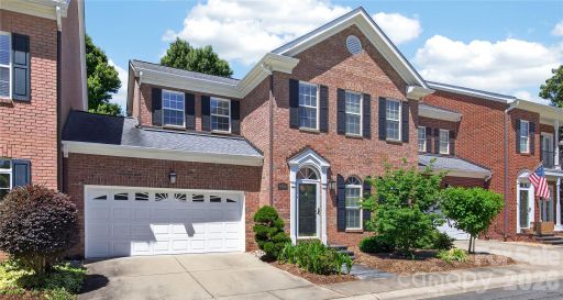 9024 Bonnie Briar Circle pending home in Bonnie Briar, Charlotte, NC