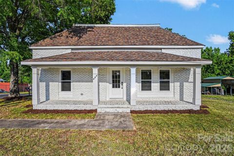 405 Aquadale Road