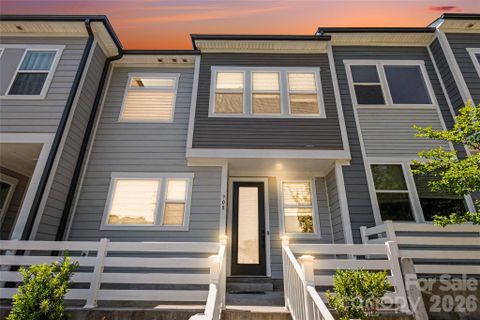 908 Kinsey Alley sold home in Southend At Tryon, Charlotte, NC