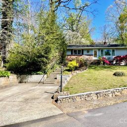 213 N Park Lane