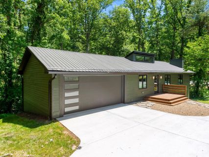 17 Muirfield Drive